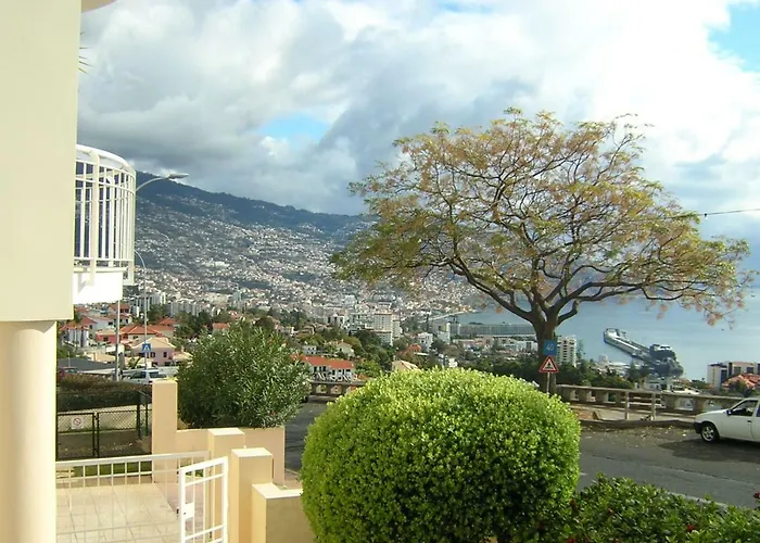 דירה Sea Balcony פונשל