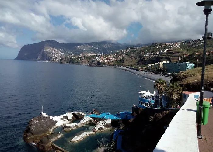 Sea Balcony דירה